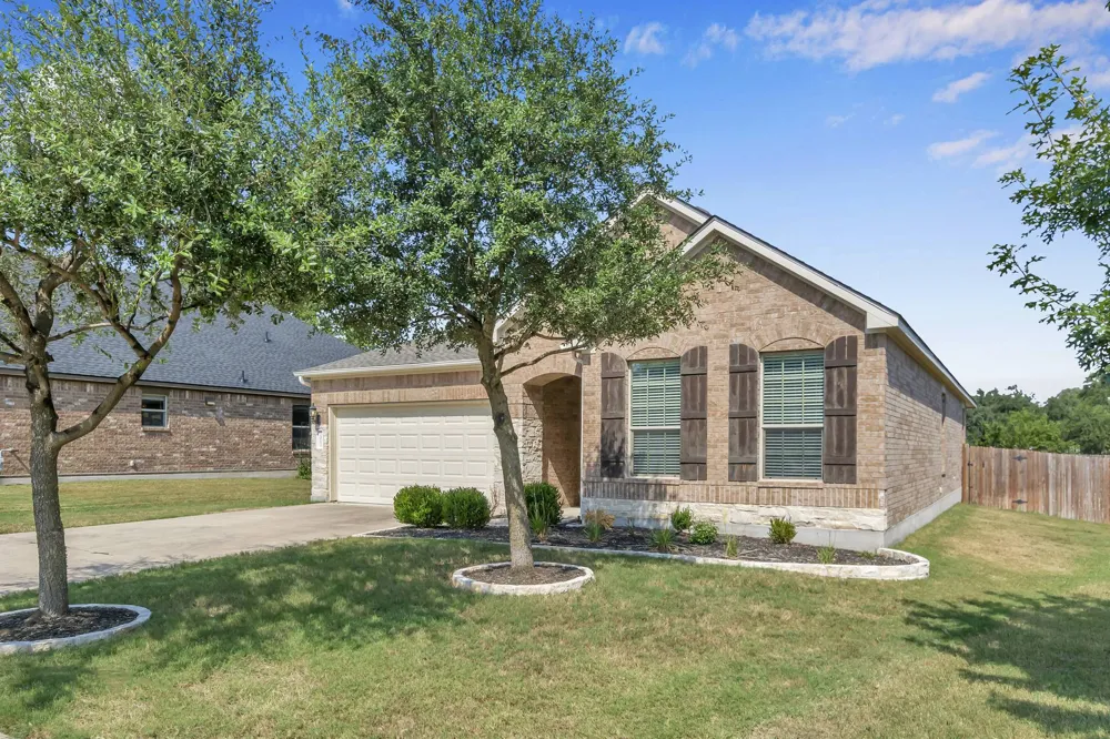 2012 Elaina Loop Leander, TX 78641