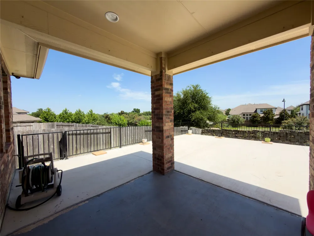 2743 Enza Court Round Rock, TX 78665