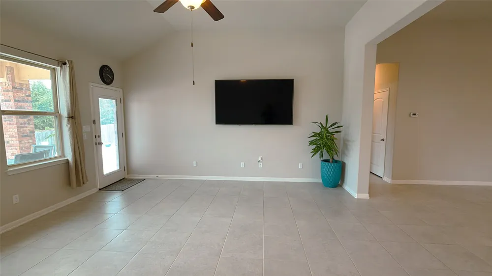 2743 Enza Court Round Rock, TX 78665