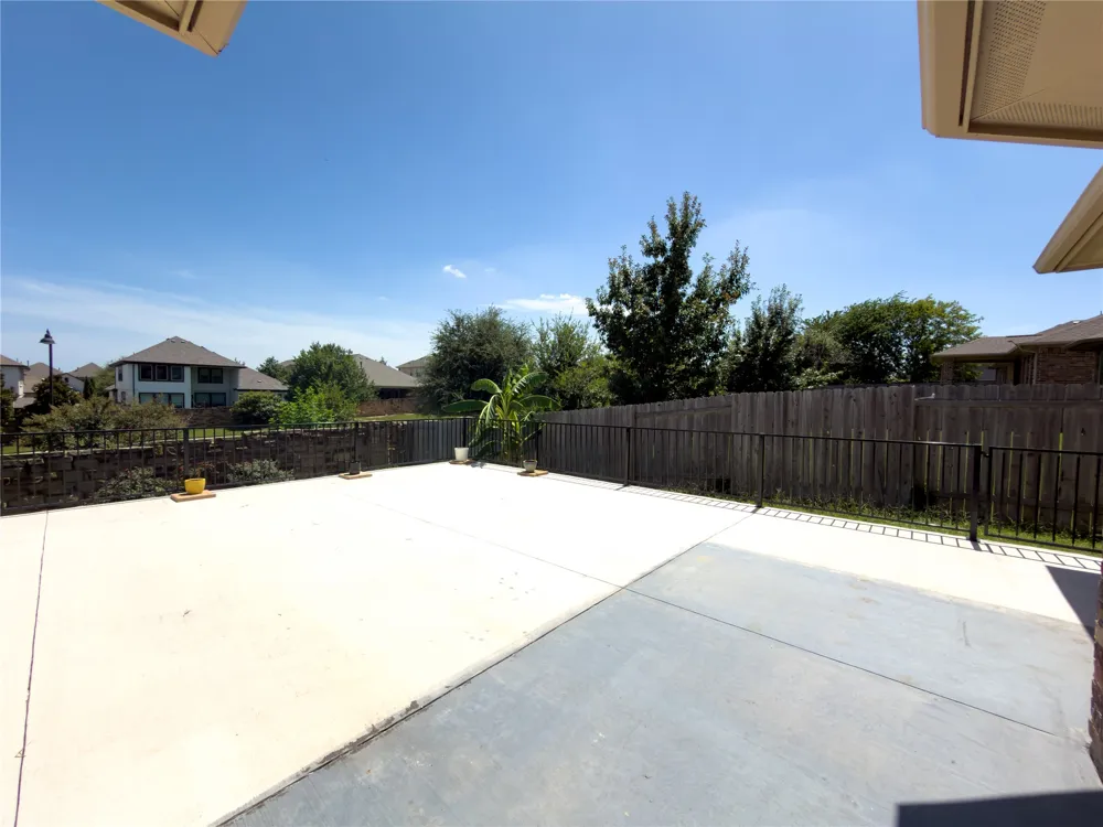 2743 Enza Court Round Rock, TX 78665