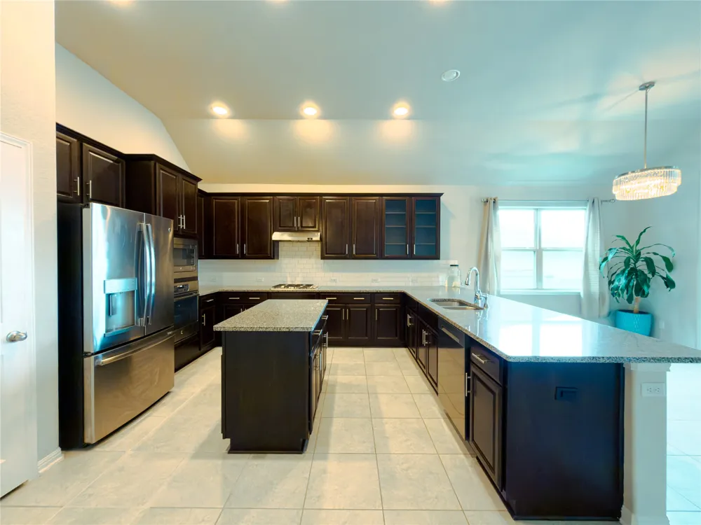 2743 Enza Court Round Rock, TX 78665