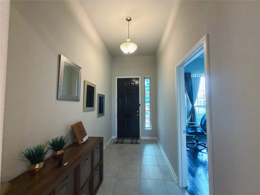 2743 Enza Court Round Rock, TX 78665