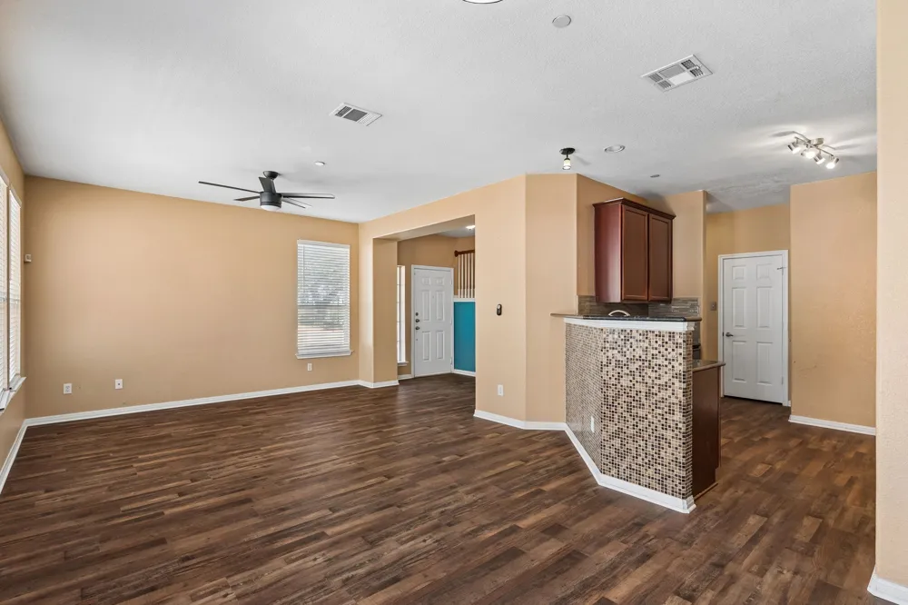 700 Mandarin Flyway Way #1604 Cedar Park, TX 78613
