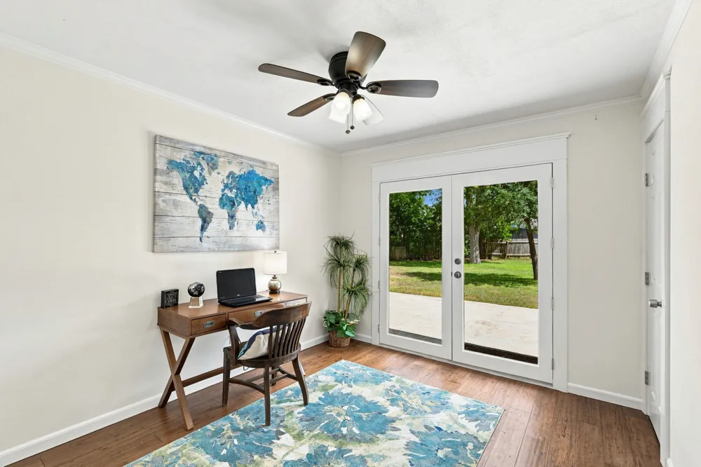 1702 E Messick Loop Round Rock, TX 78681