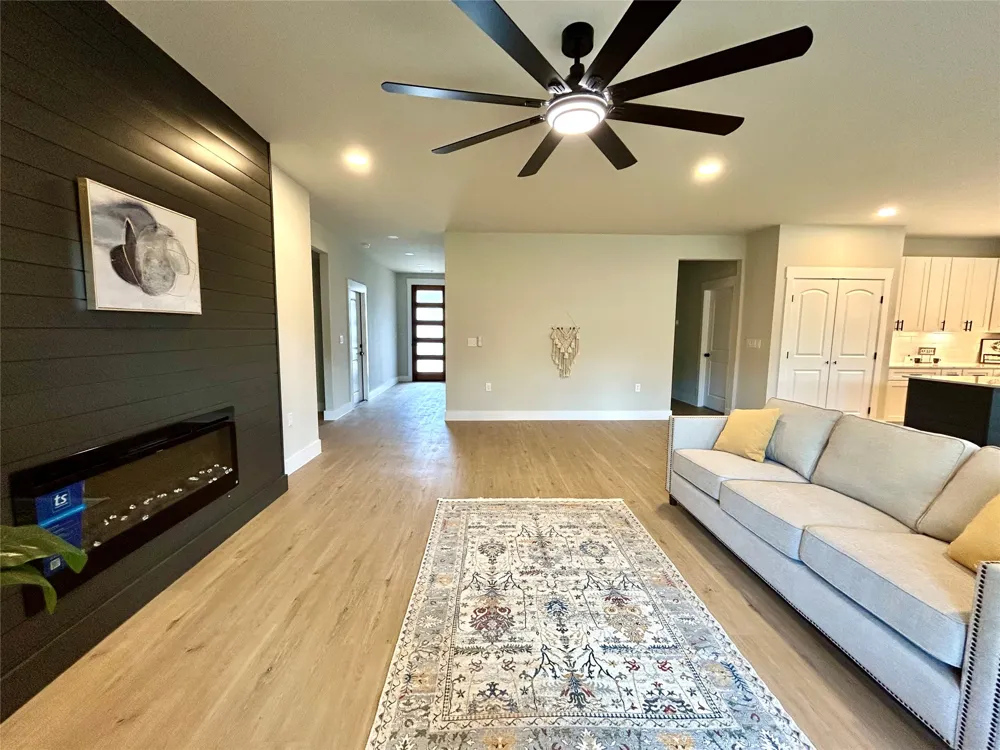104 Waimanalo Lane Bastrop, TX 78602