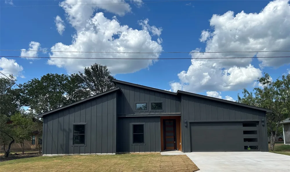 104 Waimanalo Lane Bastrop, TX 78602