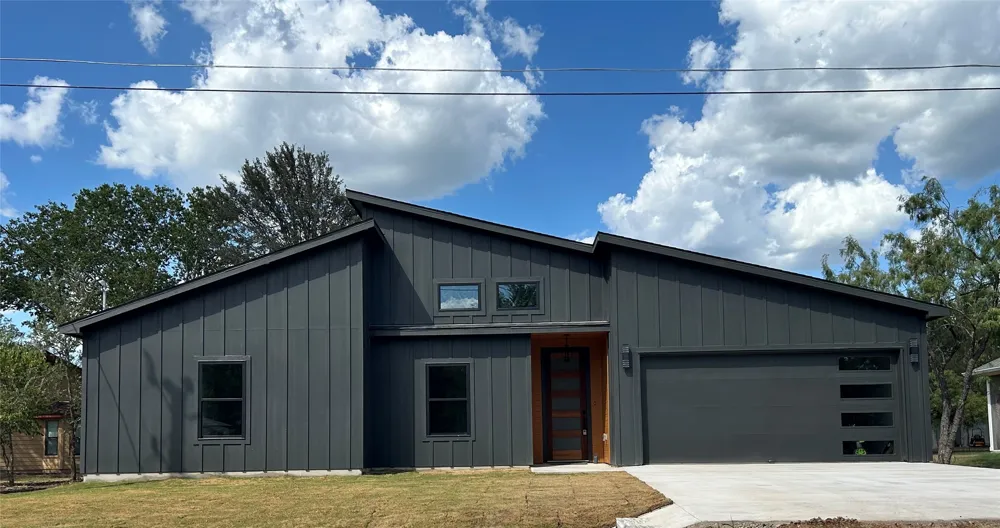 104 Waimanalo Lane Bastrop, TX 78602