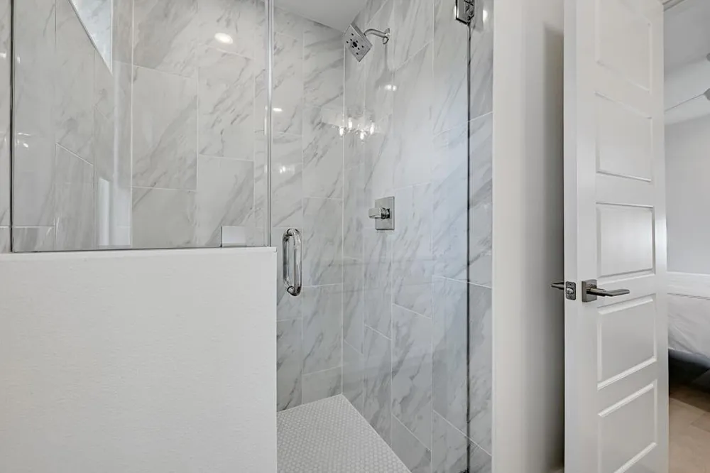 2405 E 11th Street #2 Austin, TX 78702