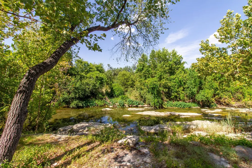 1701 Johnson Way Round Rock, TX 78681