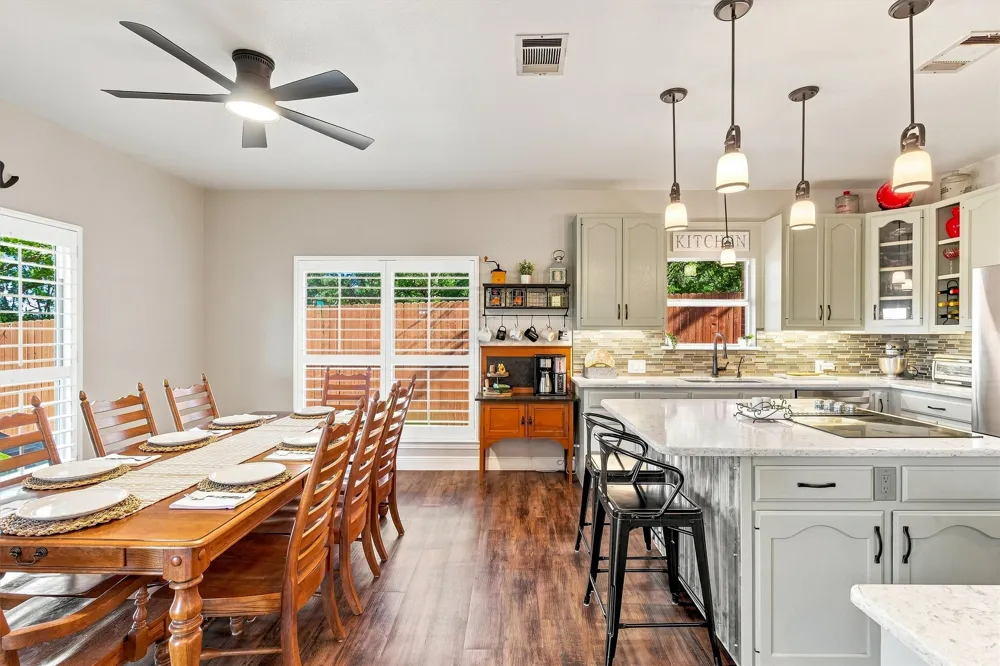 1701 Johnson Way Round Rock, TX 78681