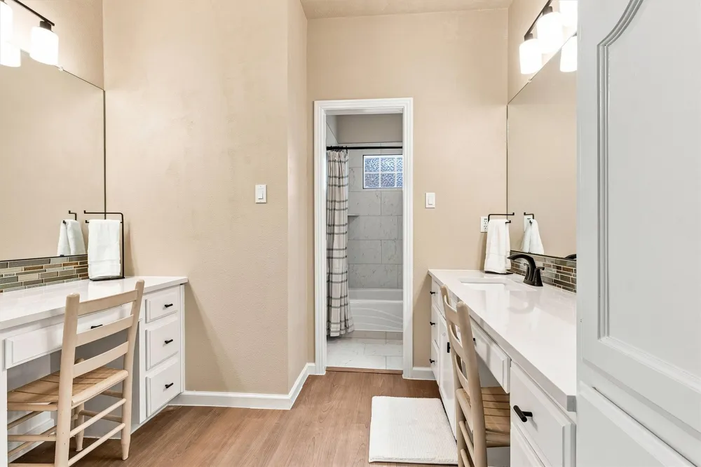1701 Johnson Way Round Rock, TX 78681