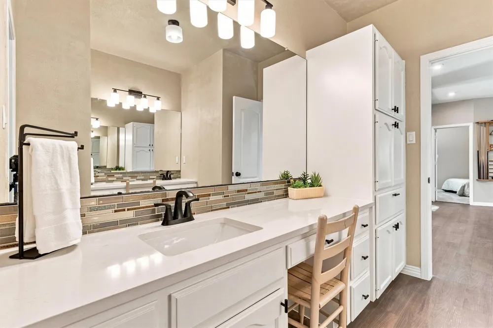 1701 Johnson Way Round Rock, TX 78681