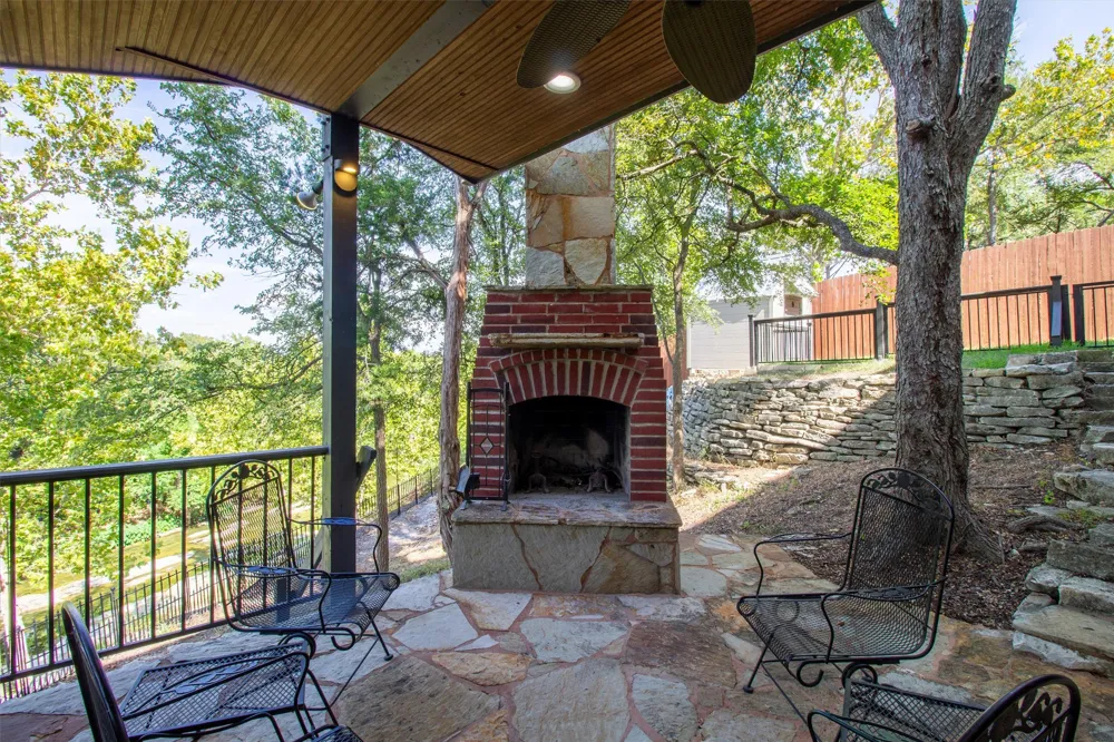 1701 Johnson Way Round Rock, TX 78681