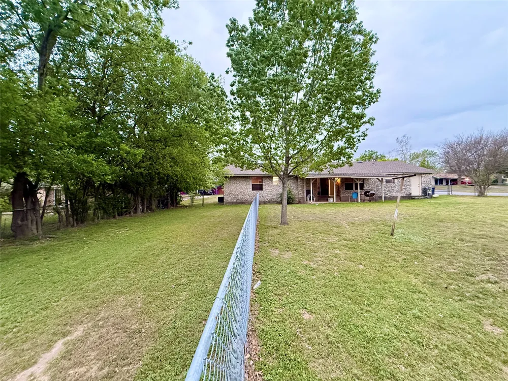 1000 Hollybluff Street Austin, TX 78753