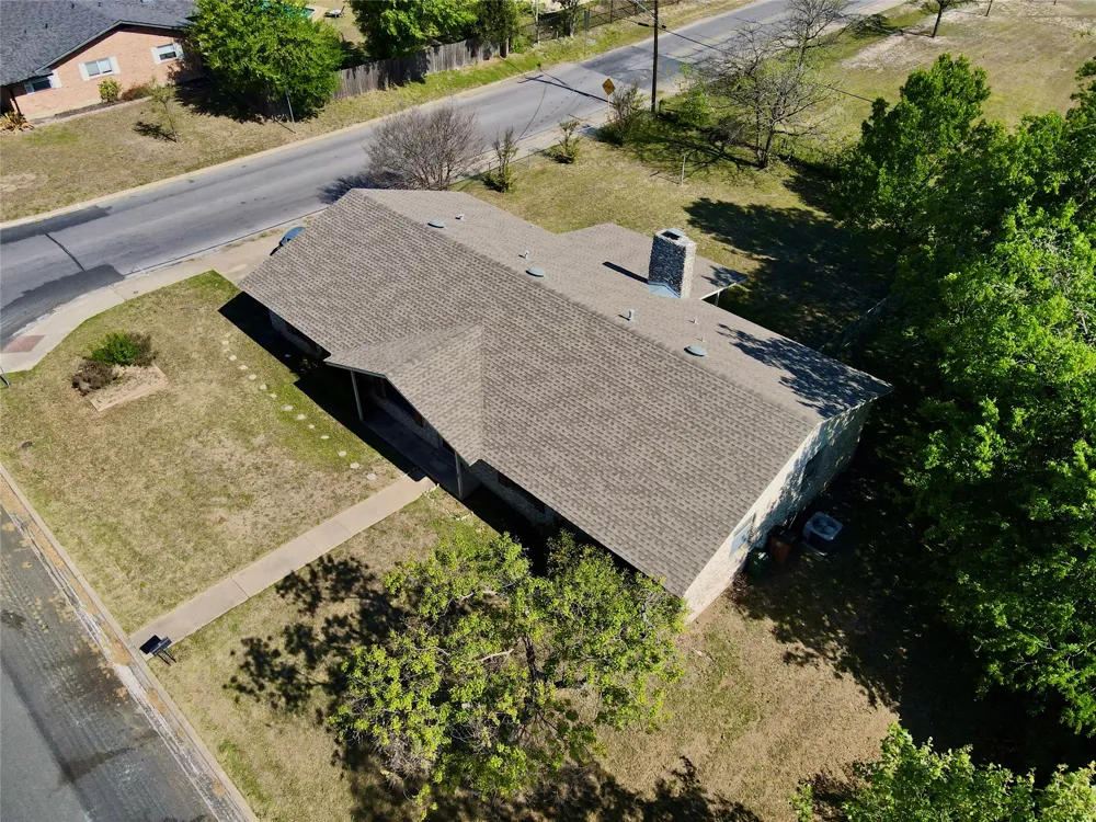 1000 Hollybluff Street Austin, TX 78753