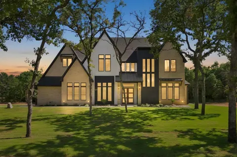 124 Cedar Springs Drive