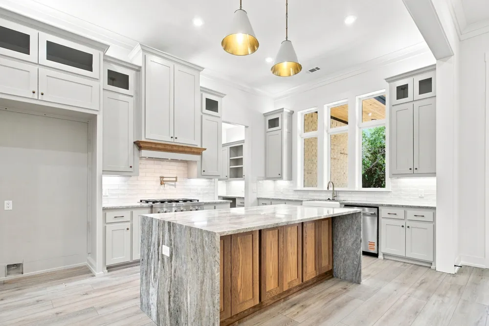 124 Cedar Springs Drive Decatur, TX 76234