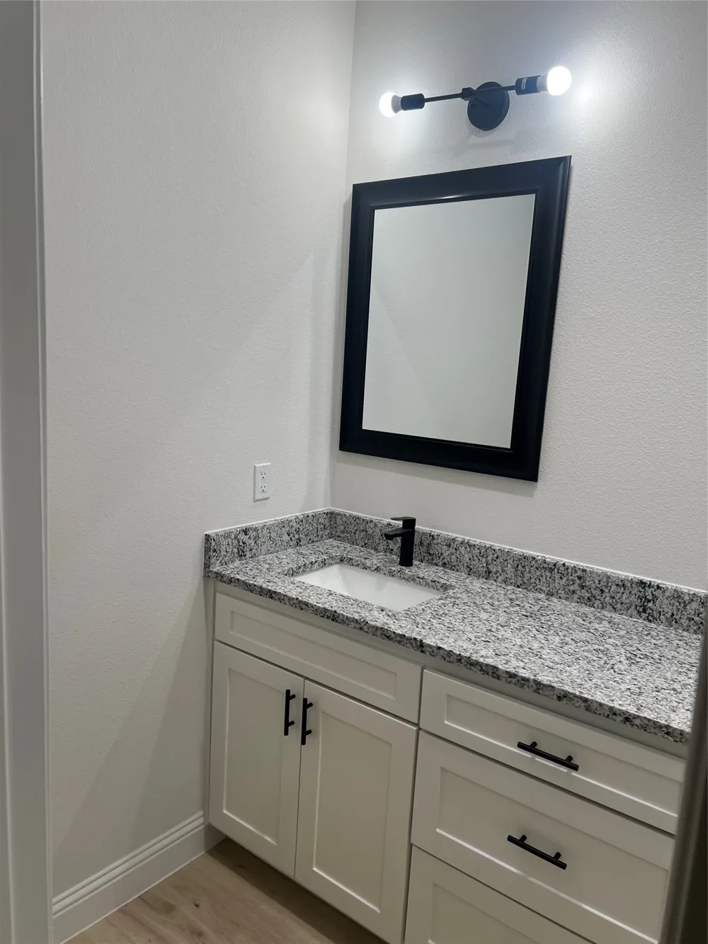 4441 Wayside Avenue Fort Worth, TX 76115