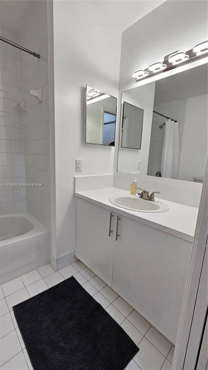 12112 Saint Andrews Pl #309 Miramar, FL 33025