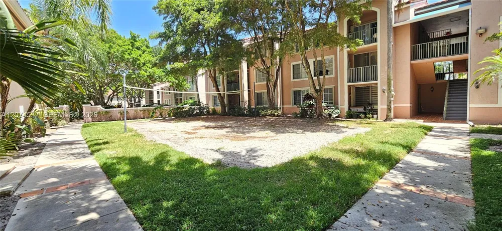 12112 Saint Andrews Pl #309 Miramar, FL 33025