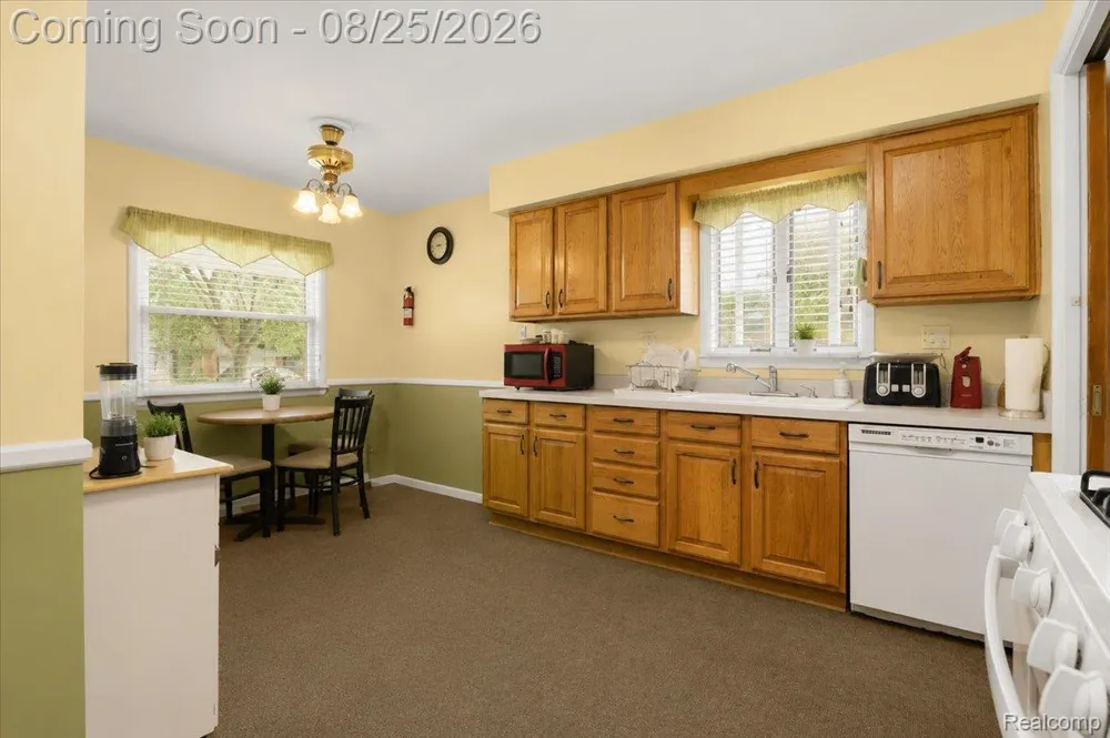 4500 Roosevelt Boulevard Dearborn Heights City, MI 48125