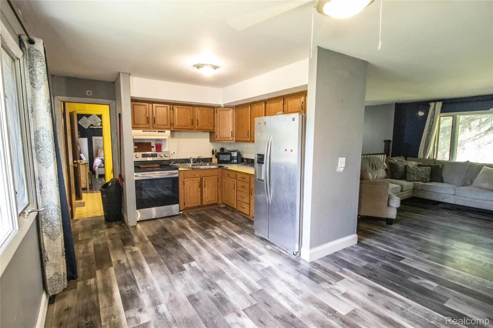 10340 Farrand Road Montrose Charter Township, MI 48457