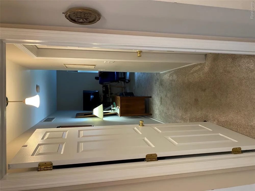 9026 Pine Cove Drive Northfield Township, MI 48189
