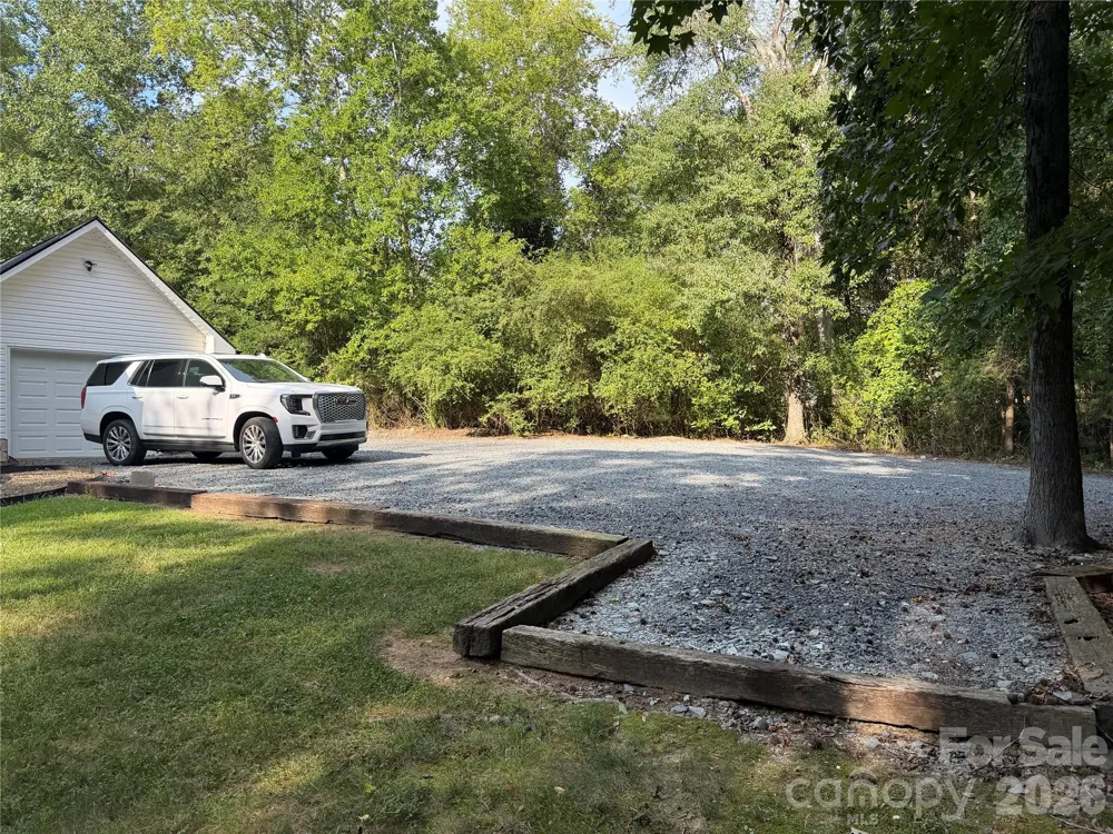 510 W Allenton Street Mount Gilead, NC 27306