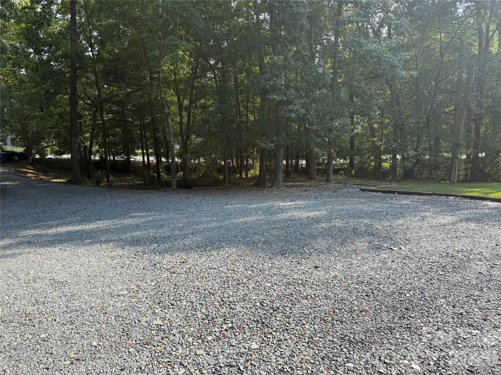 510 W Allenton Street Mount Gilead, NC 27306