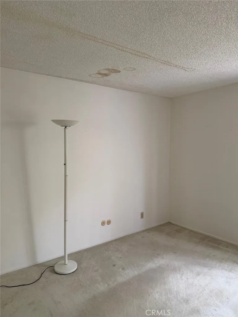 441 E San Jose #309 Burbank, CA 91501