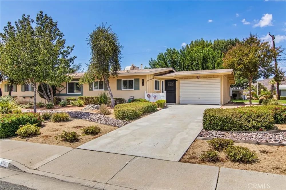28131 Pebble Beach Sun City, CA 92586