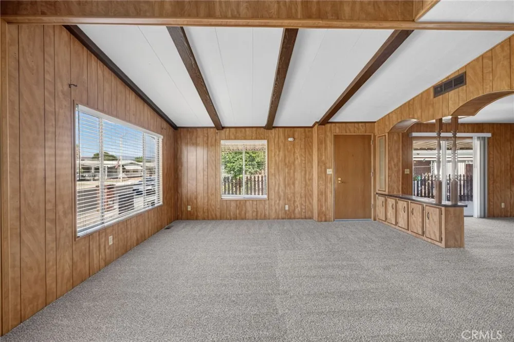 1485 Cordova Hemet, CA 92543