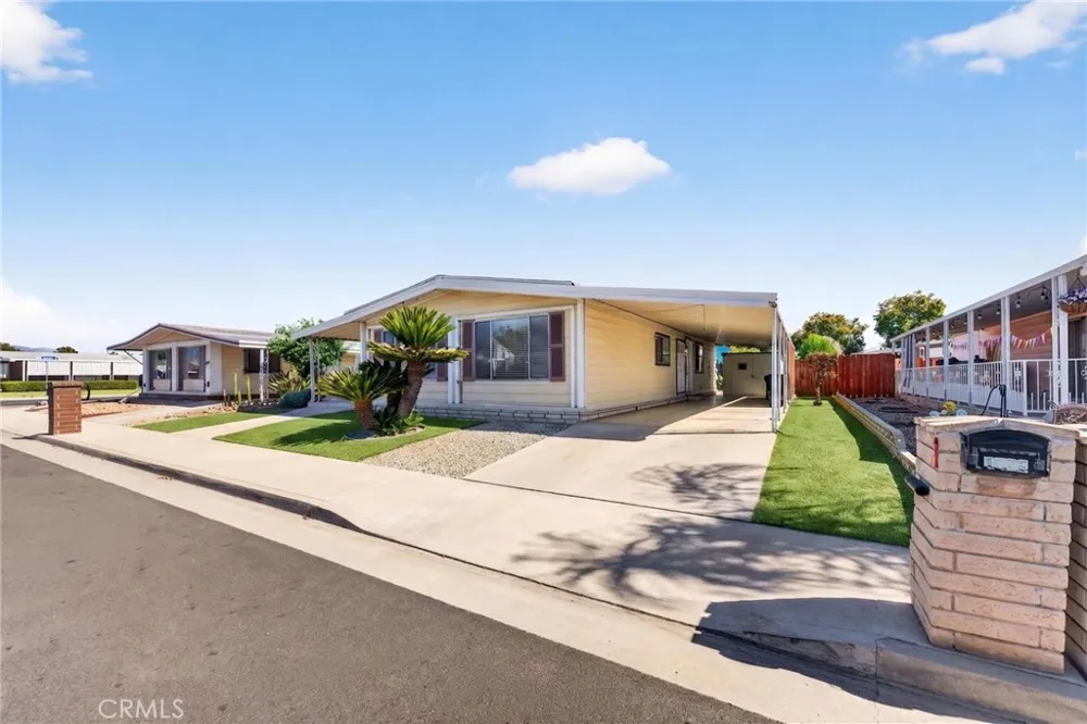 1485 Cordova Hemet, CA 92543