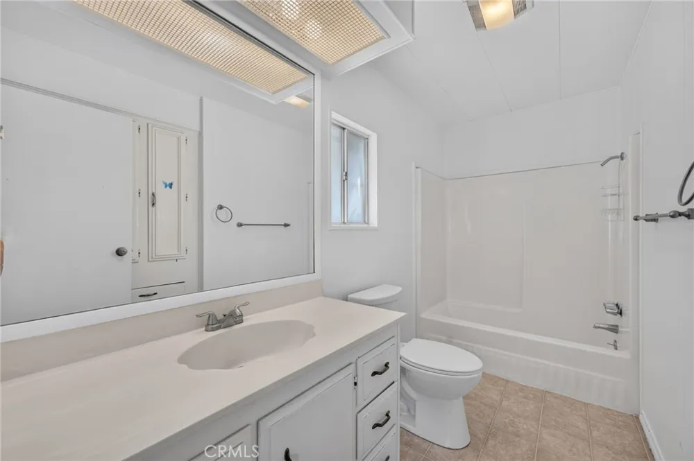 1485 Cordova Hemet, CA 92543