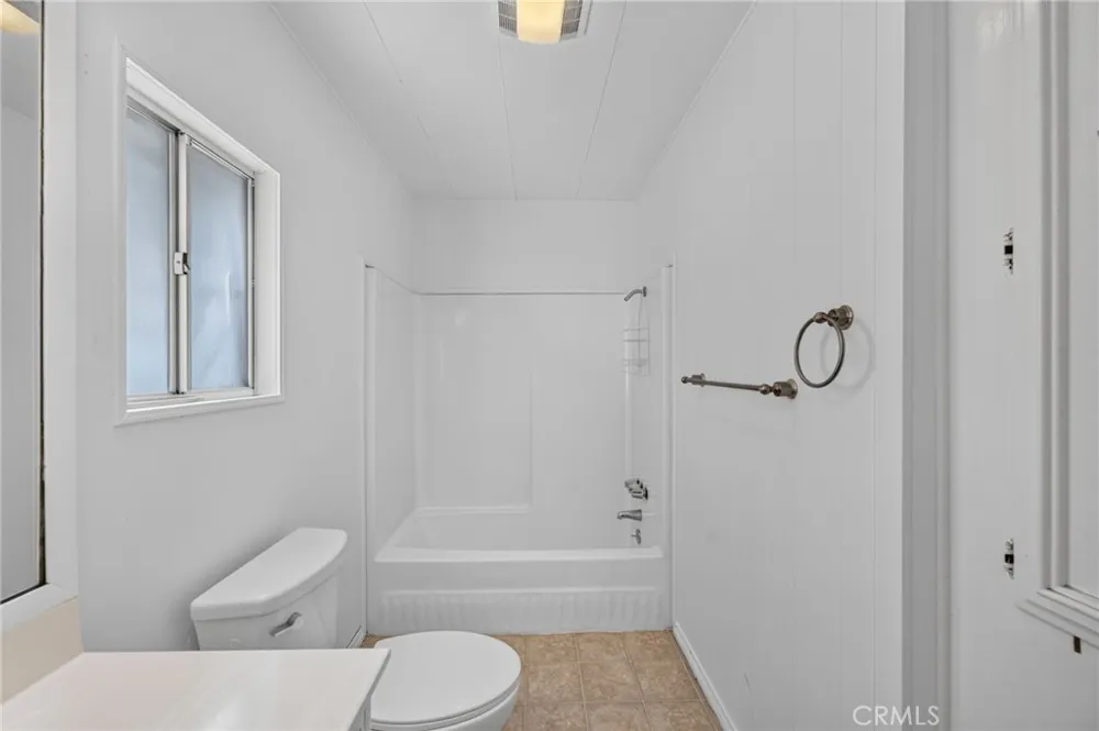1485 Cordova Hemet, CA 92543