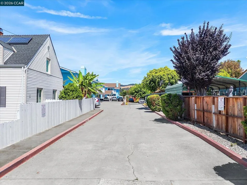 946 Elgin St #C San Lorenzo, CA 94580