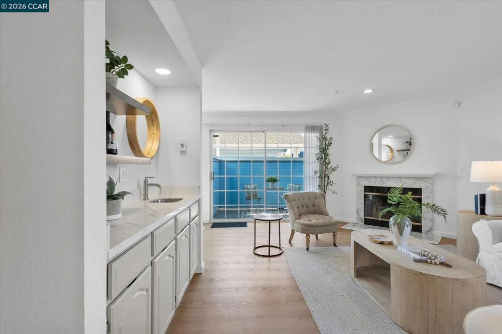 946 Elgin St #C San Lorenzo, CA 94580
