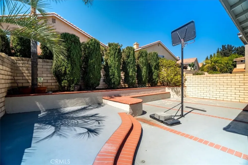 1473 Holcomb Placentia, CA 92870
