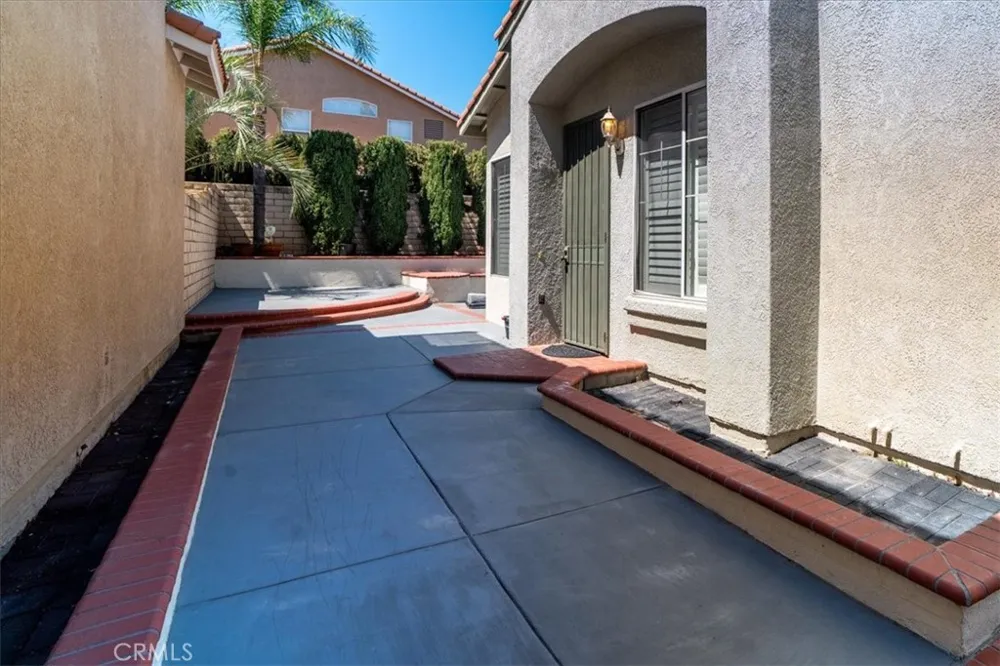1473 Holcomb Placentia, CA 92870