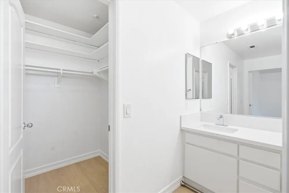 1473 Holcomb Placentia, CA 92870