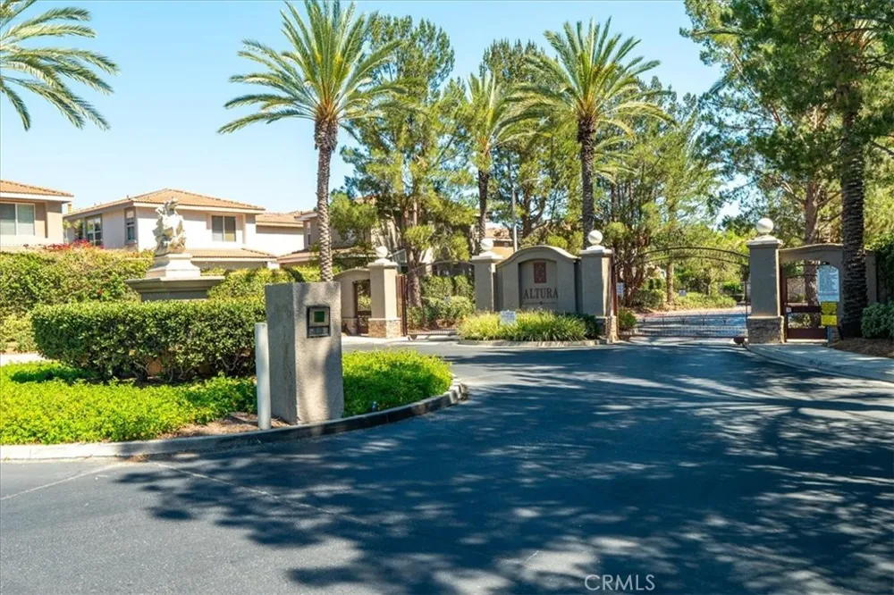1473 Holcomb Placentia, CA 92870