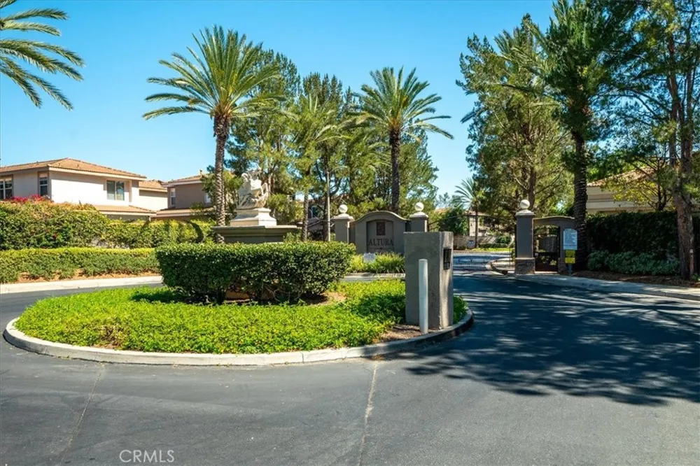 1473 Holcomb Placentia, CA 92870