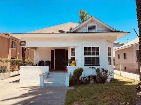 1261 E 48th Street