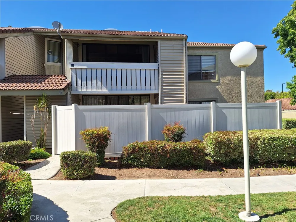 92 Country Mile Pomona, CA 91766