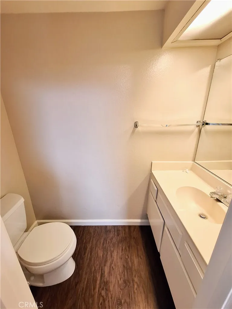 92 Country Mile Pomona, CA 91766