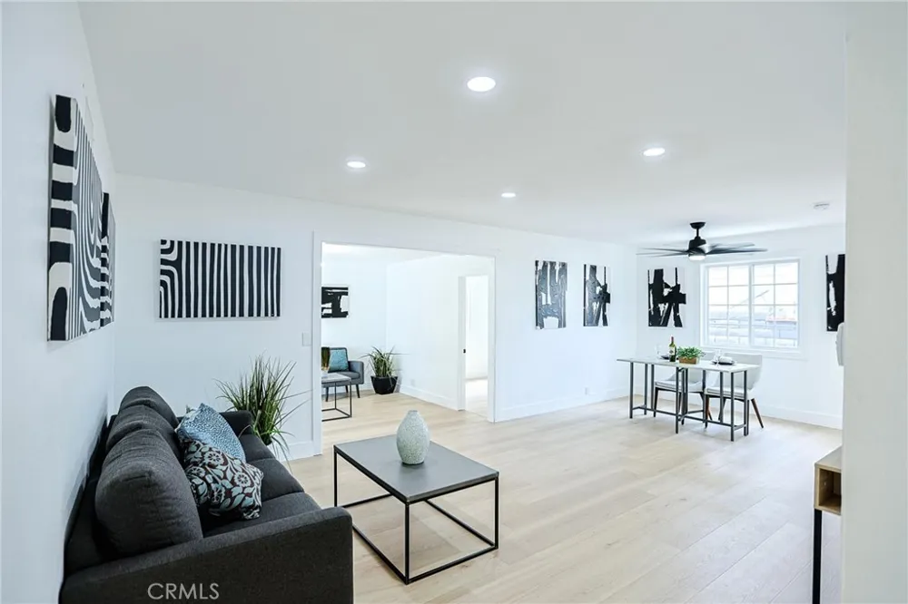 1246 E Turin Anaheim, CA 92805