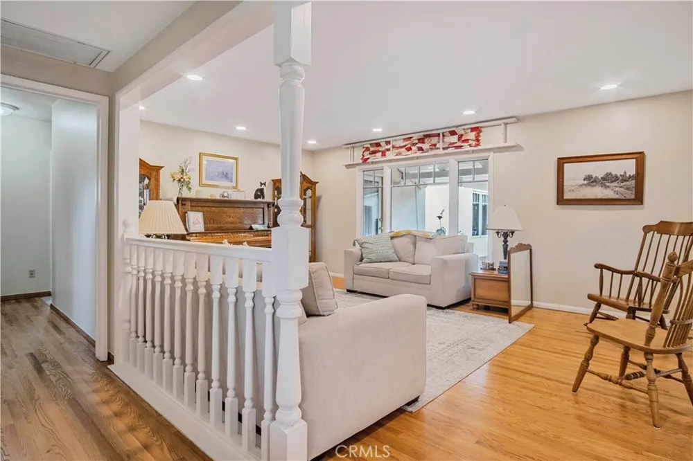 2524 E Evergreen West Covina, CA 91791