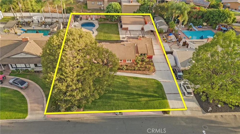 2524 E Evergreen West Covina, CA 91791