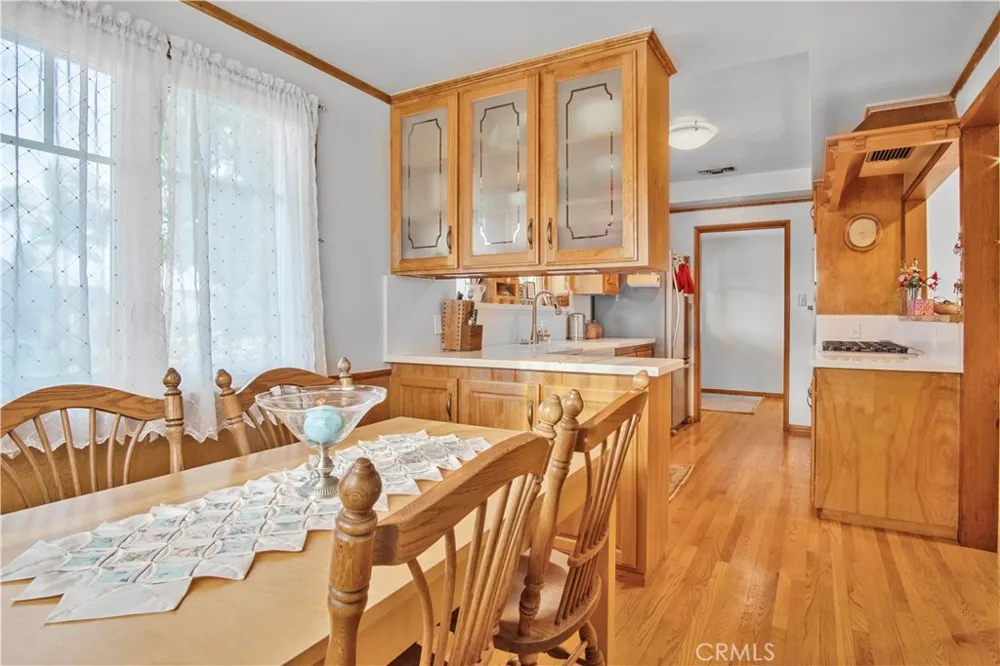 2524 E Evergreen West Covina, CA 91791