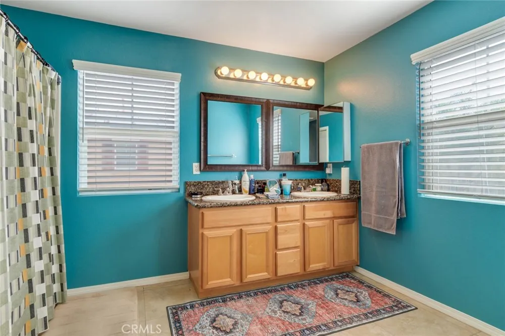 52988 Astrid Lake Elsinore, CA 92532